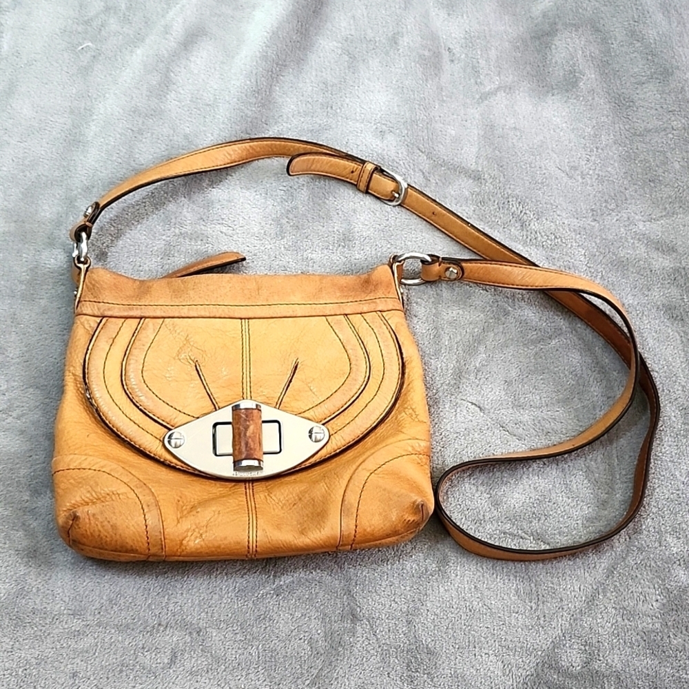 B Mackowsky light brown genuine leather crossbody purse bag multiple pockets